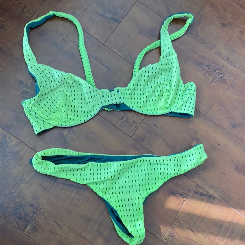 Acacia bikini